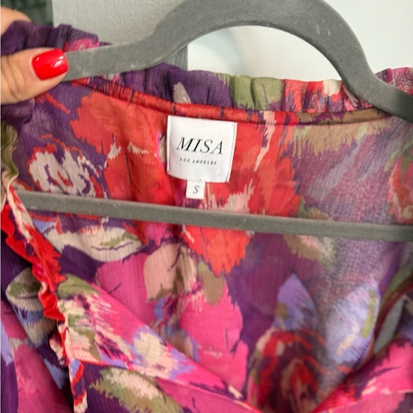 Floral V-Neck Ruffle Top - Picture 2 of 2